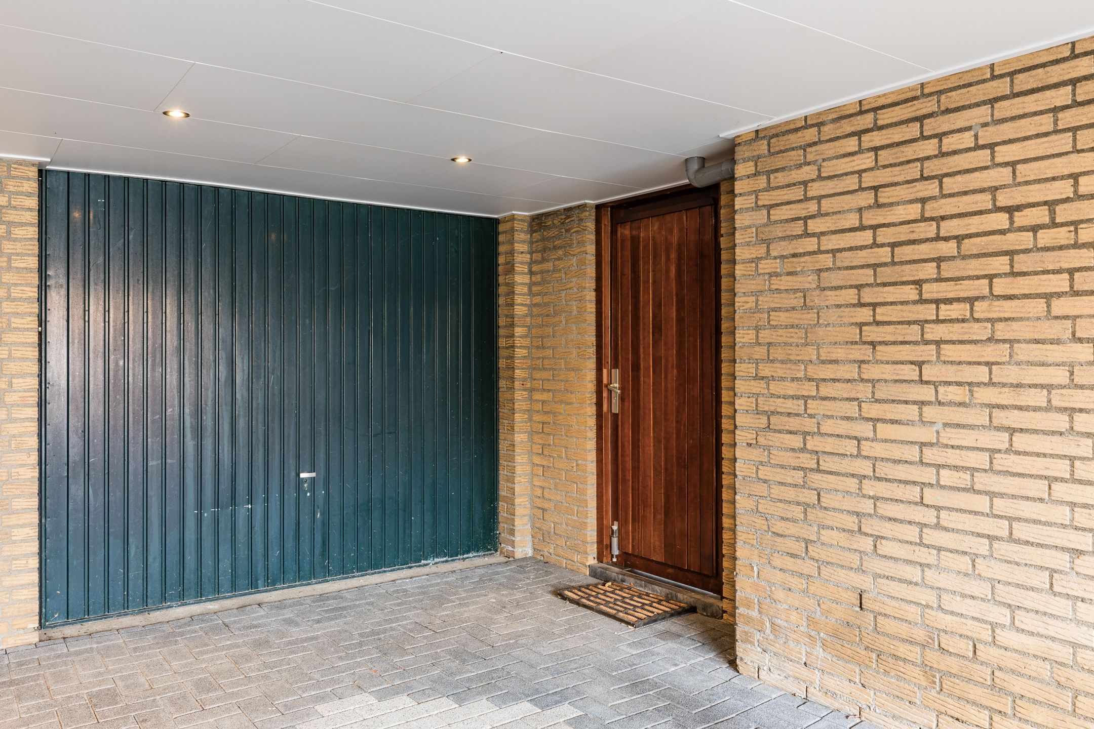 Photo 6 of Roodtstraat 9