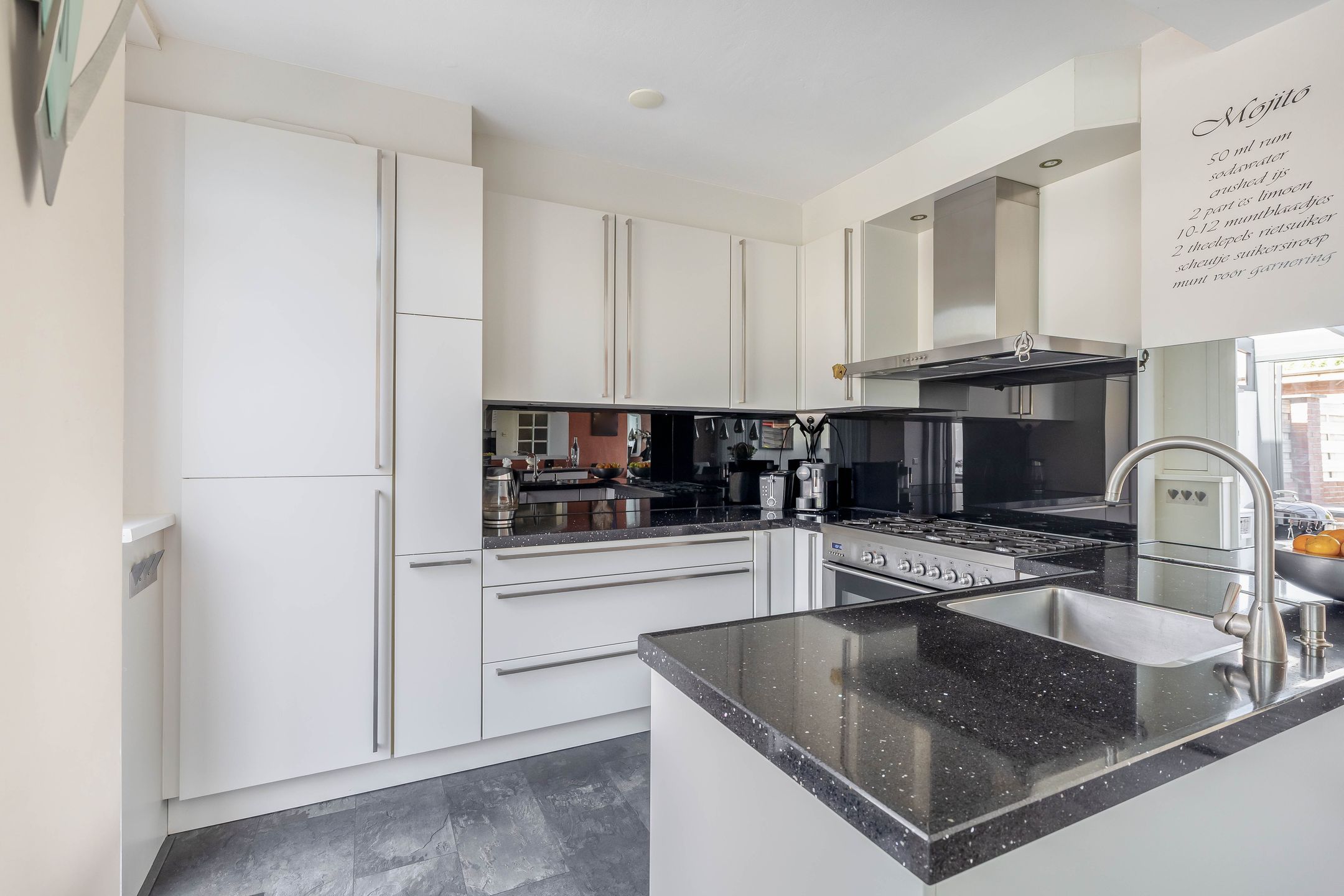 Foto 15 van Ds Th Rijckewaerdstraat 43
