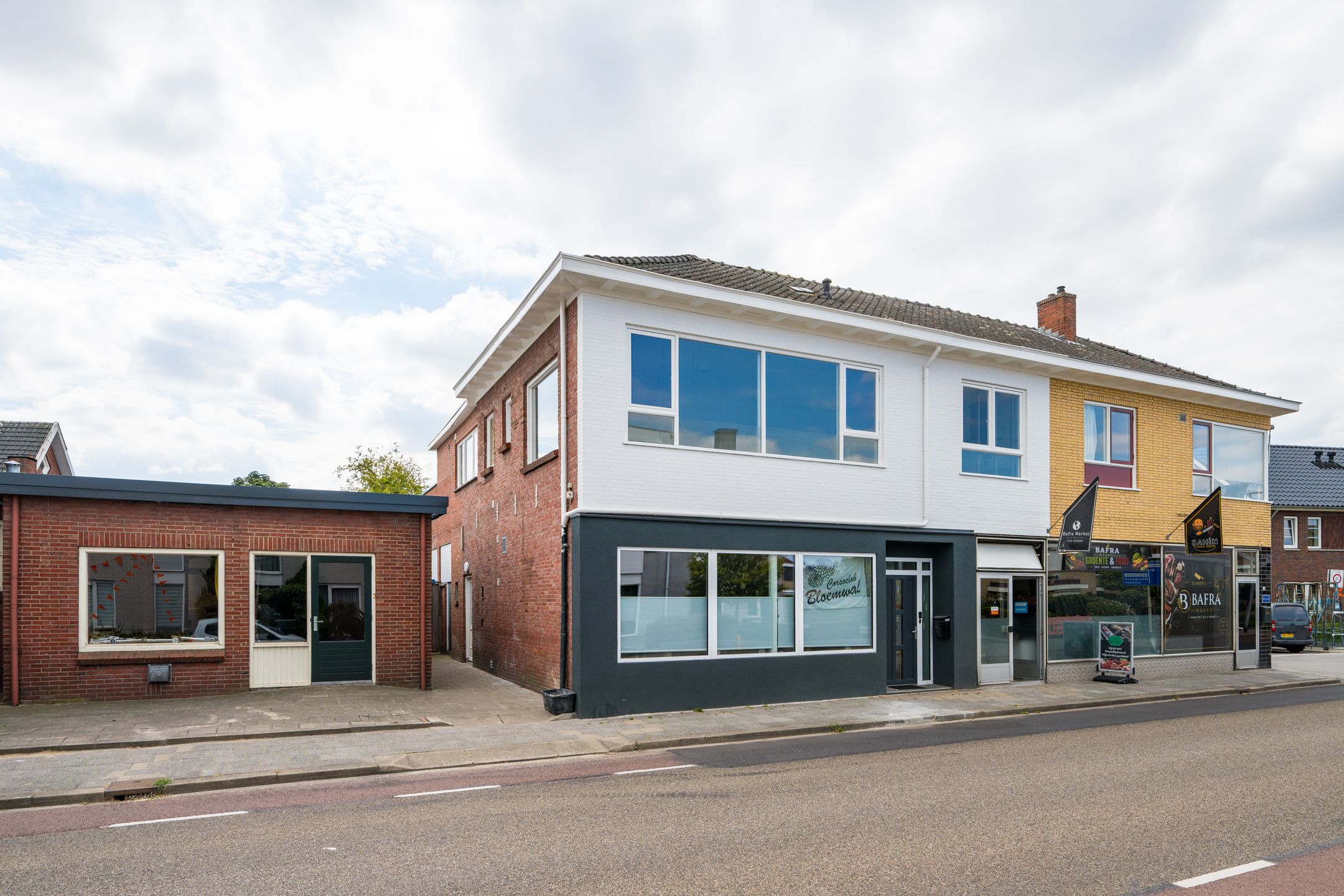 Photo 36 of Vredenseweg 12-B