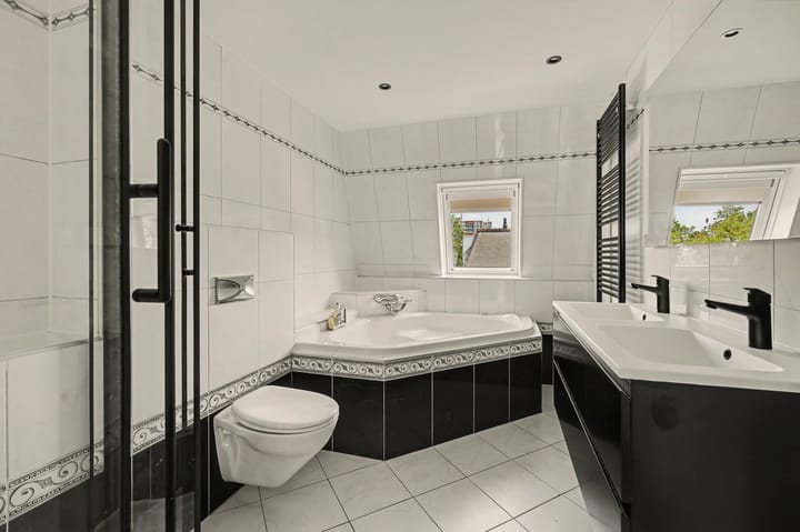 Hoekwoning te koop: Ridderzaal 61, Eindhoven