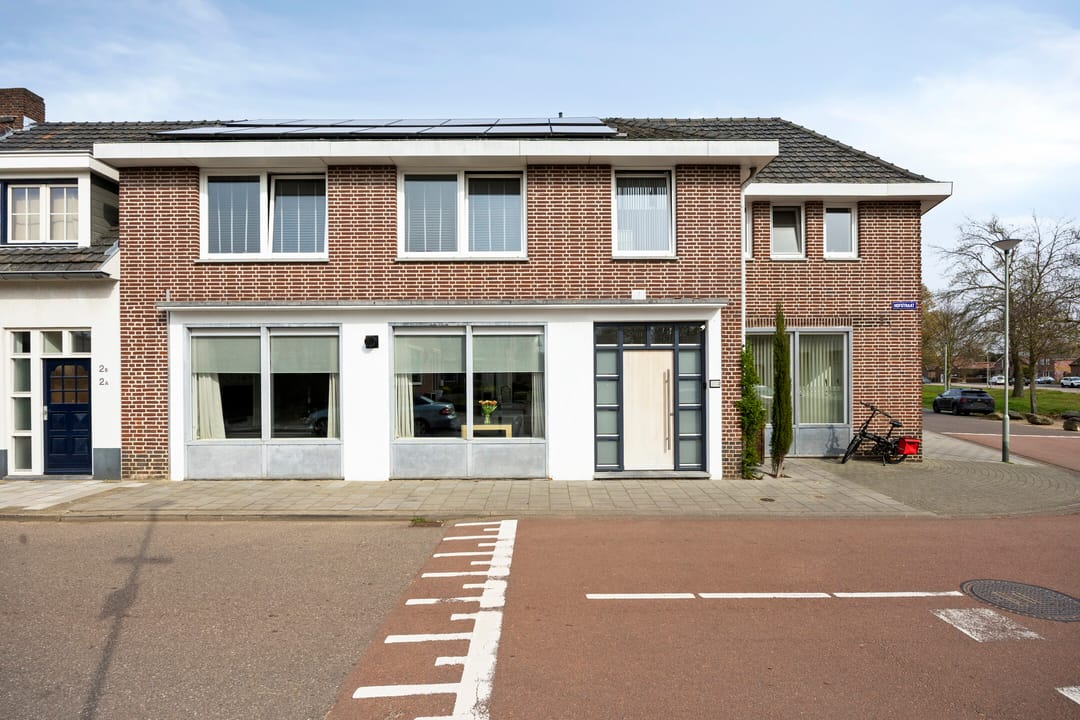 Photo 1 of Hofstraat 2