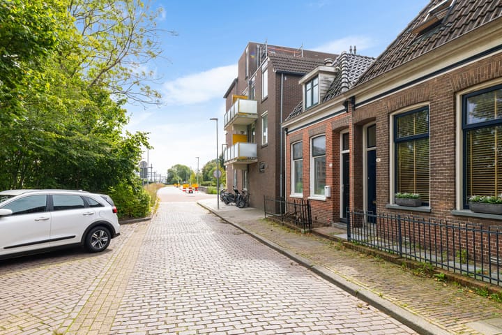 Hoekwoning te koop: Verlengde Willemstraat 17, Groningen