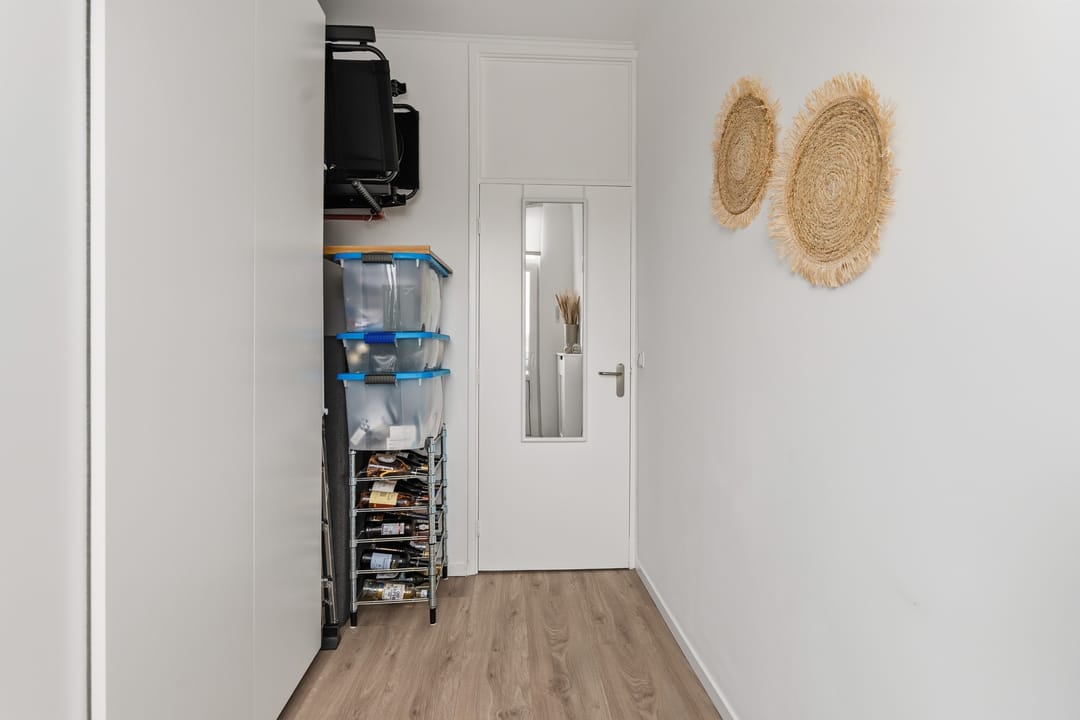 Photo 37 of Breezandstraat 37