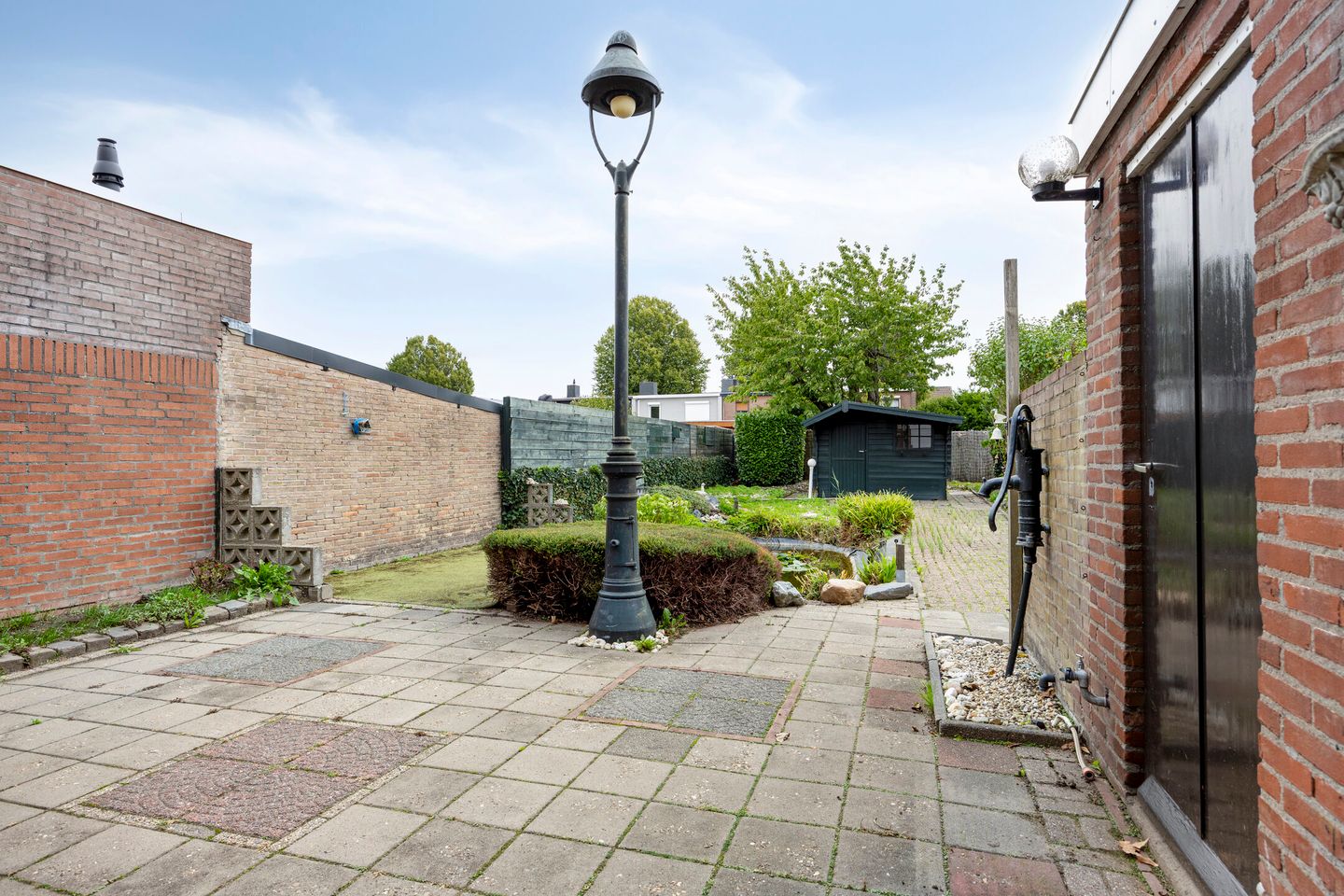 Photo 25 of Irenestraat 7