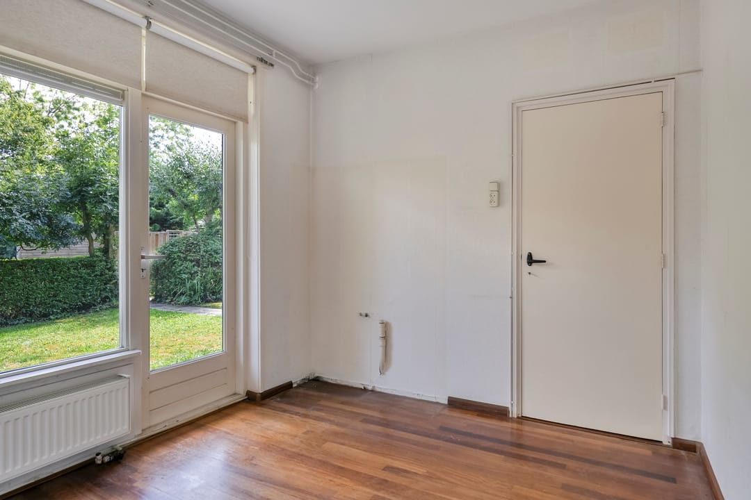 Photo 8 of De Ruyterstraat 67