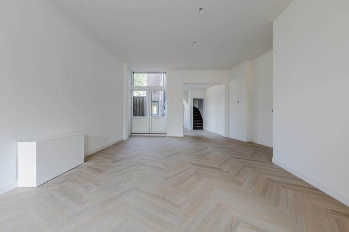 Appartement te koop: NS Plein 23, Tilburg