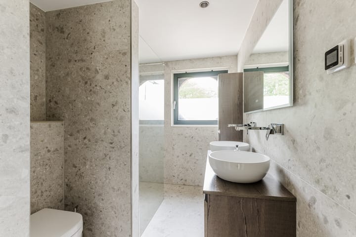 Tussenwoning te koop: Moerkapellestraat 40, Tilburg