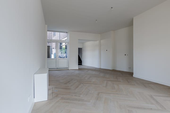 Appartement te koop: NS Plein 23, Tilburg