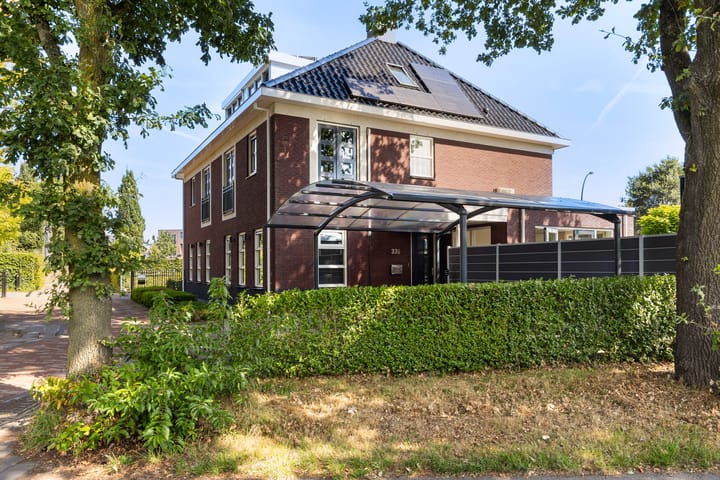 Twee-onder-één-kap te koop: Laakboulevard 336, Amersfoort