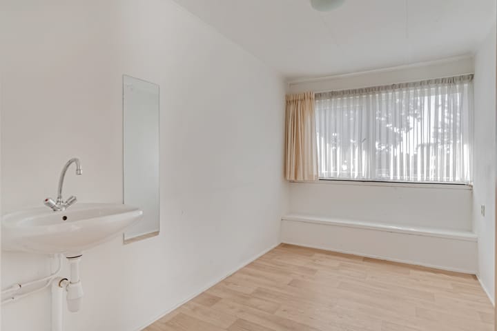 Tussenwoning te koop: Bachlaan 25, Voorthuizen