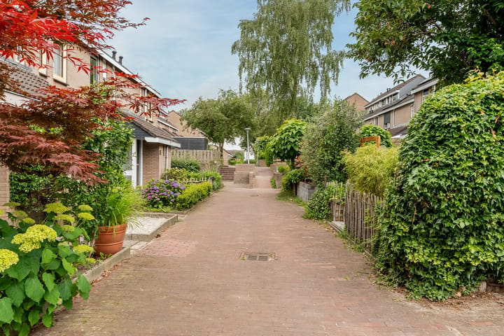 Tussenwoning te koop: Beekberg 6, Hardenberg