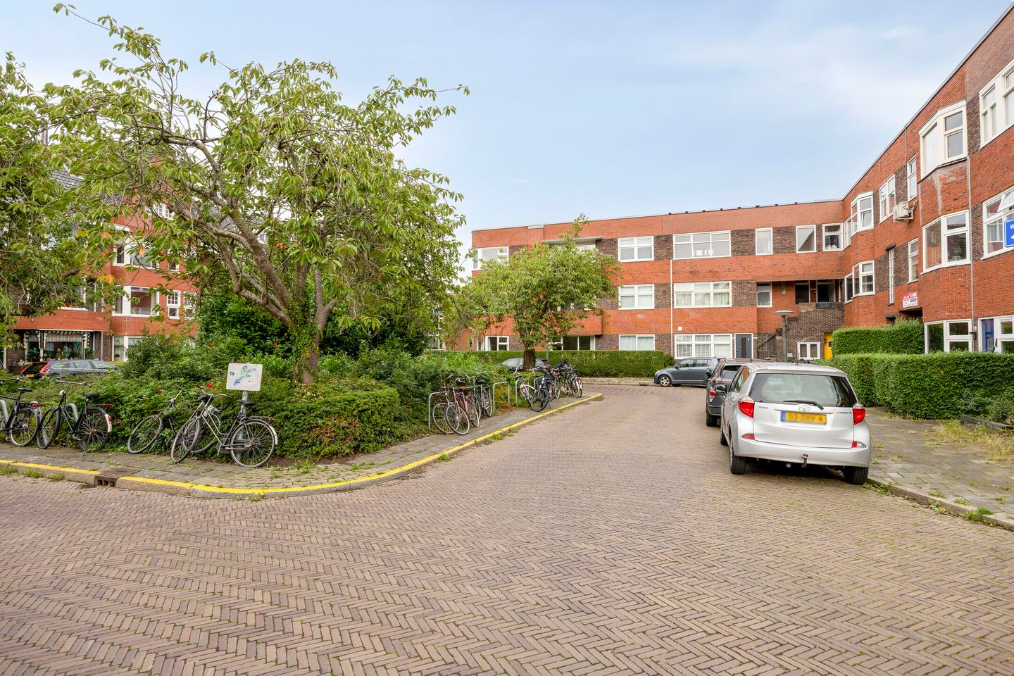 Foto 10 van Waldeck-Pyrmontplein 5-B