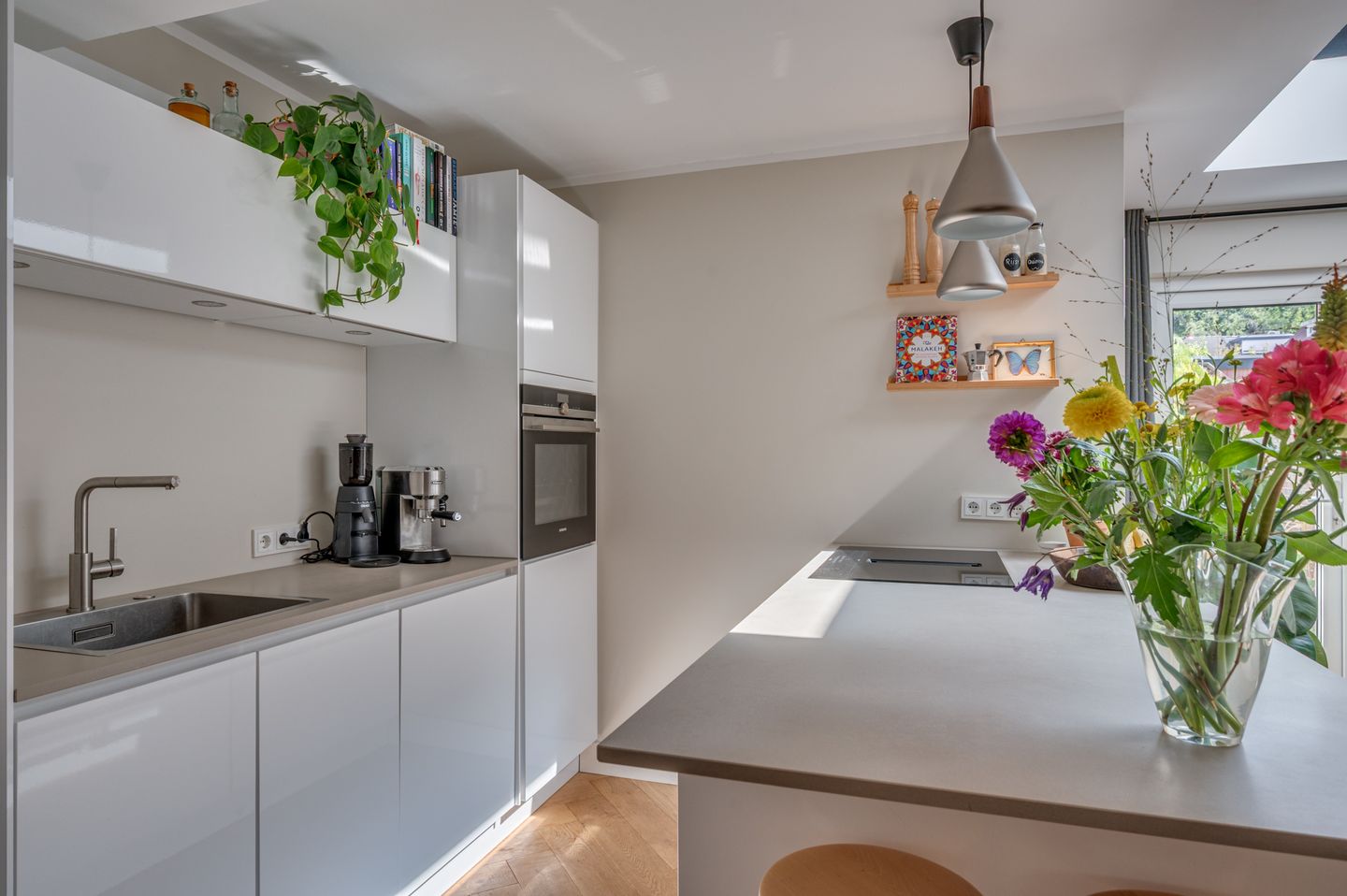 Photo 19 of Manresastraat 40