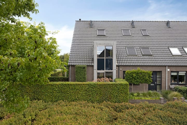 Foto 4 van Brahmalaan 1