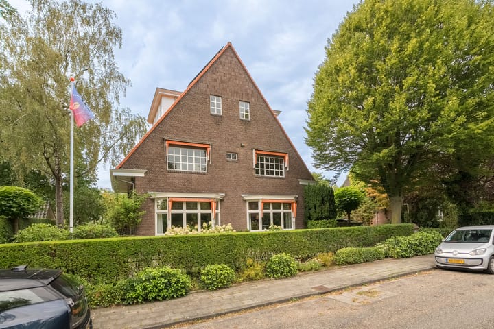 Vrijstaande woning te koop: Nassauweg 8, Wageningen