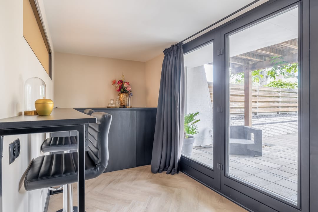Photo 11 of Meester J. Henderikxstraat 18