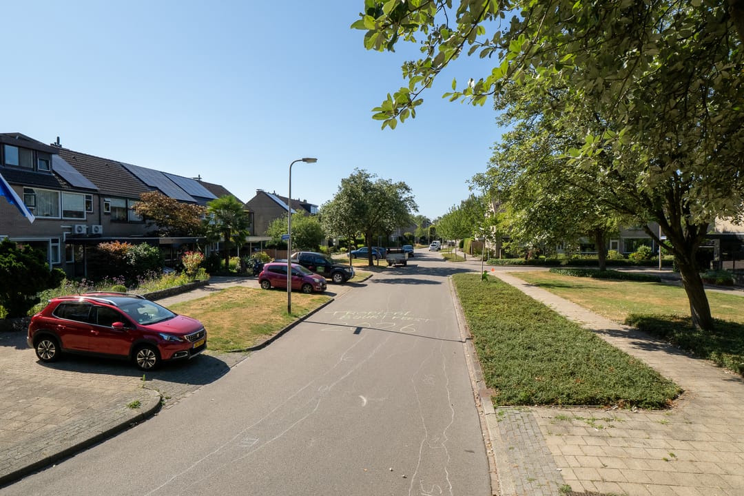 Photo 37 of Landsteinerstraat 42