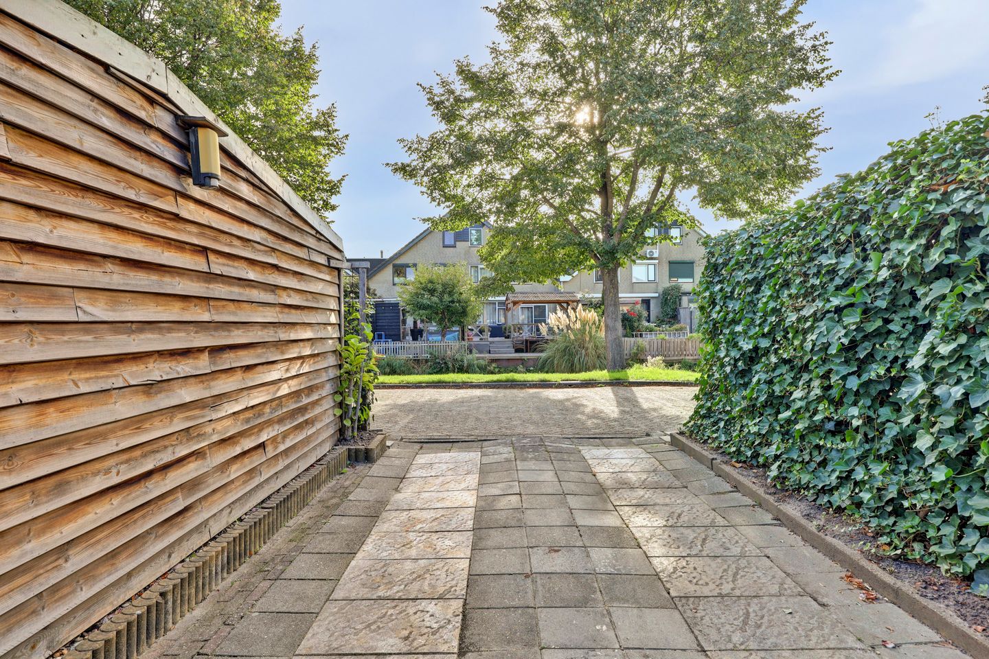 Photo 34 of Fie Carelsenstraat 24