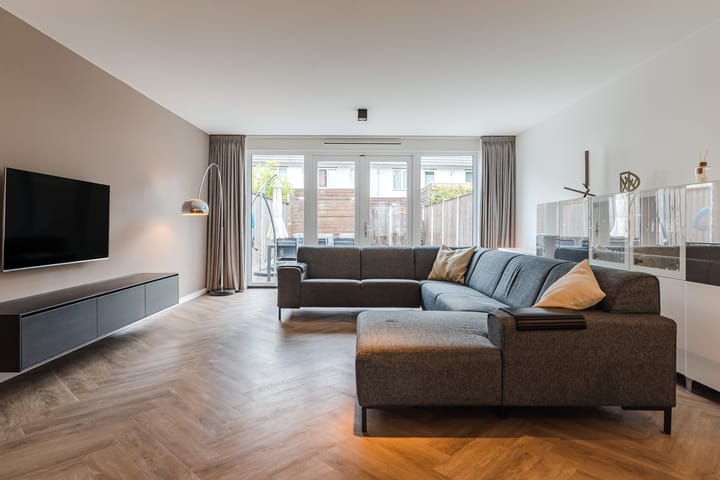 Tussenwoning te koop: Karawankenstraat 3, Tilburg