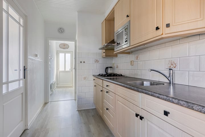 Tussenwoning te koop: Hoannekamp 4, Langweer