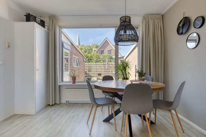 Tussenwoning te koop: Hoannekamp 4, Langweer