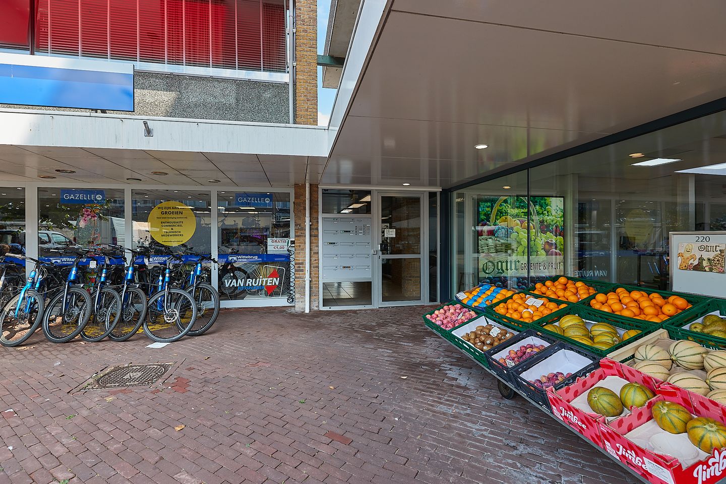 Photo 34 of Loosduinse Hoofdplein 205