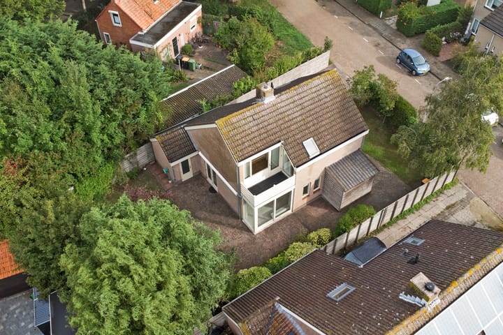 Foto 3 van Korenbloemstraat 2