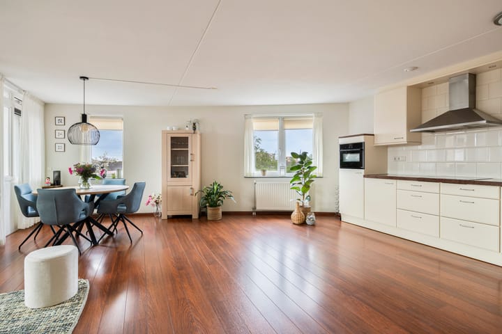 Appartement te koop: Poortugaalstraat 172, Zoetermeer
