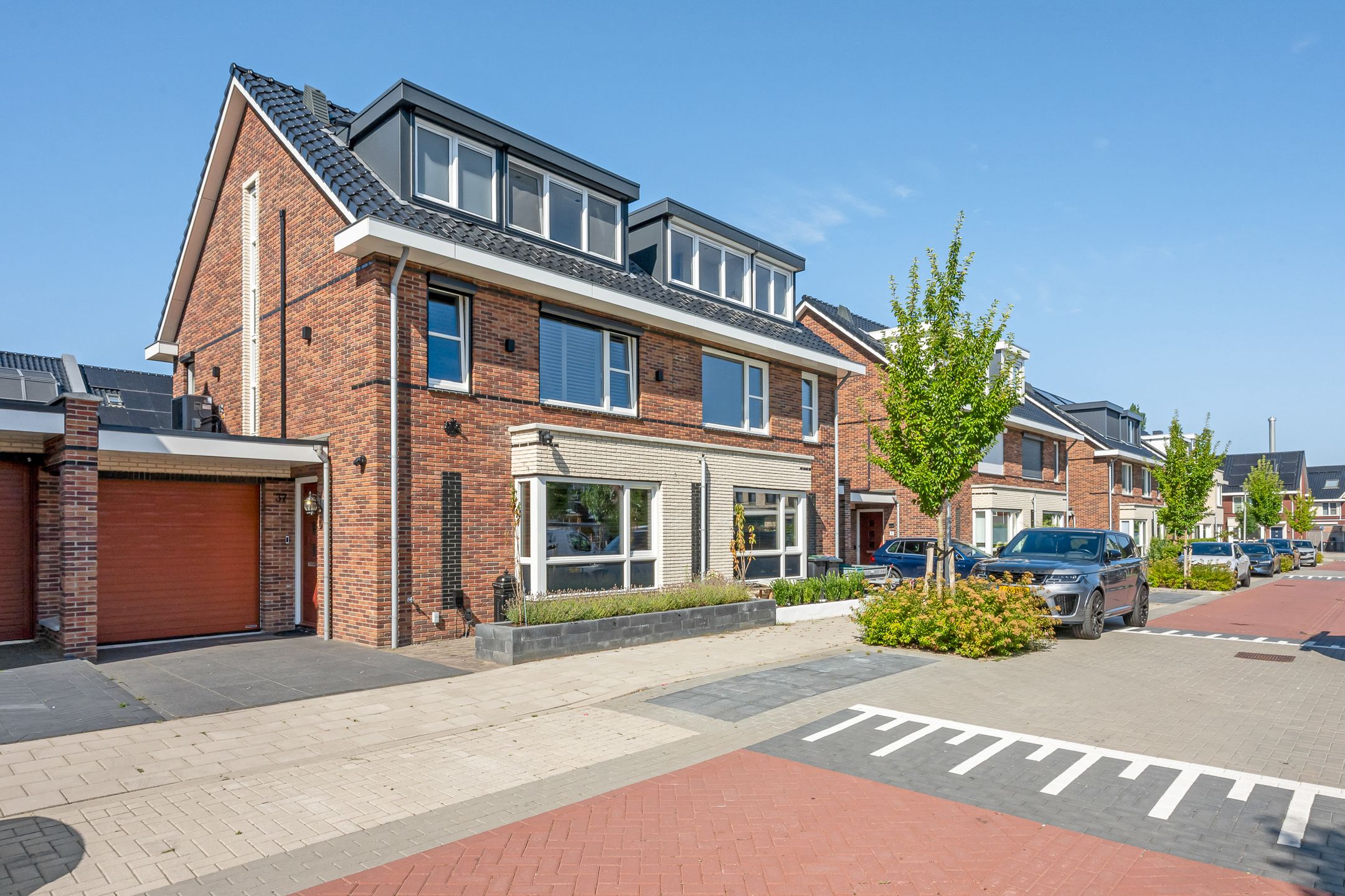 Burgemeester Letschertlaan 37 