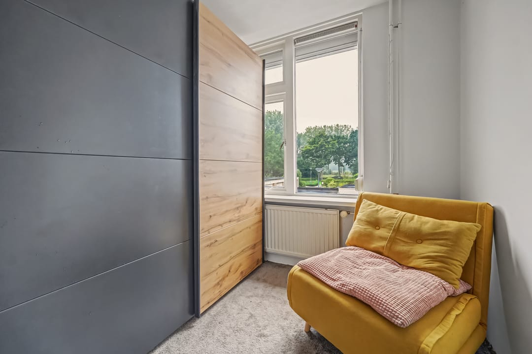 Photo 22 of De Huterstraat 6