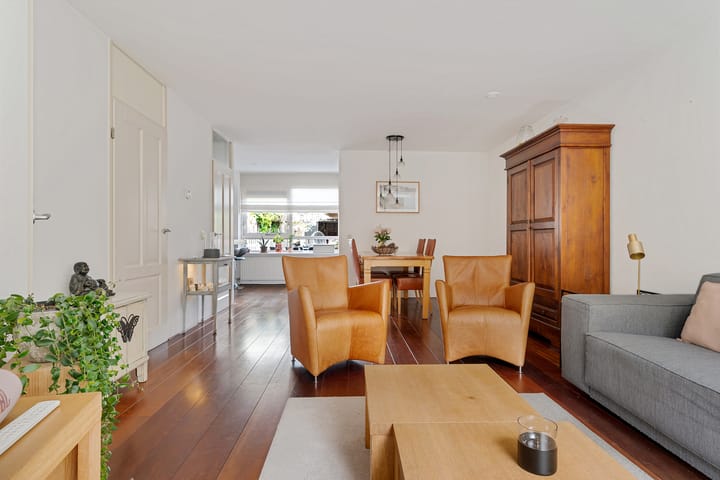 Tussenwoning te koop: Sweelinckdreef 8, Harderwijk