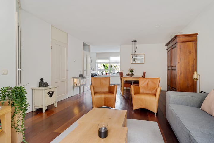 Tussenwoning te koop: Sweelinckdreef 8, Harderwijk