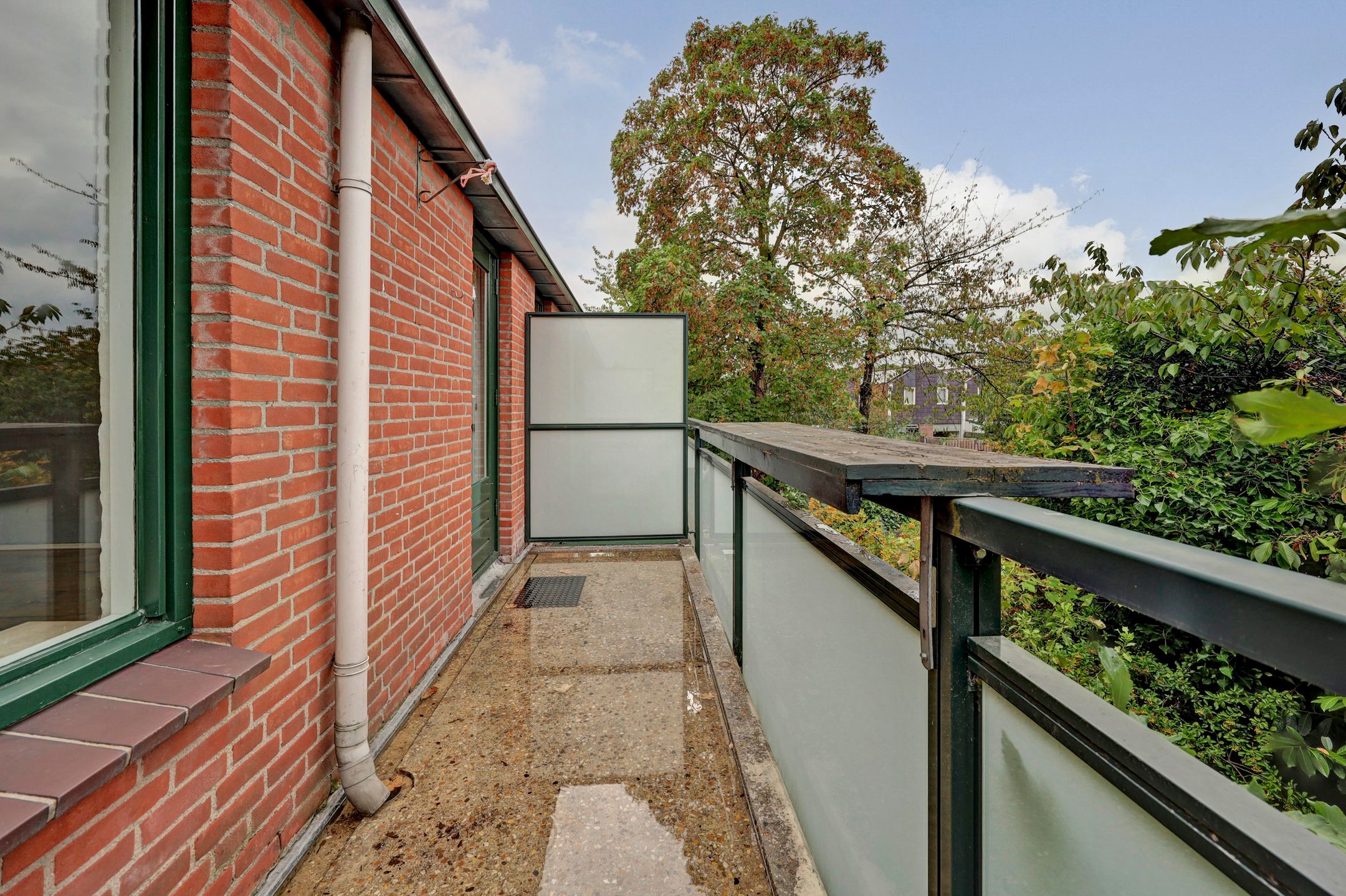 Photo 12 of Zwaluwstraat 175