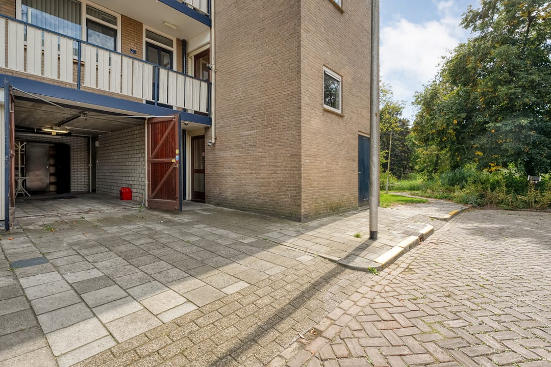 Photo 22 of Mozartstraat 130