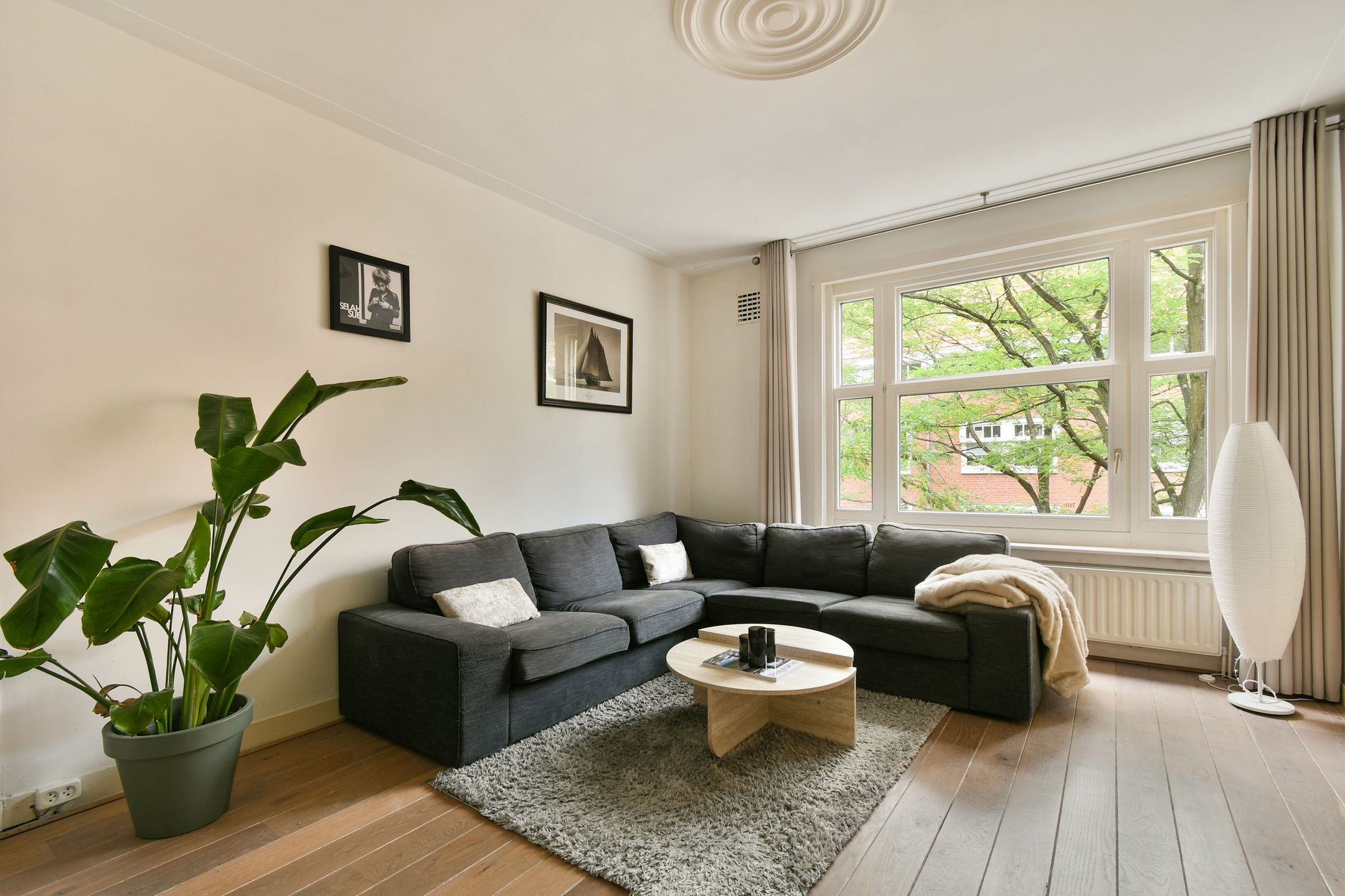 Photo 3 of Roerstraat 9-2