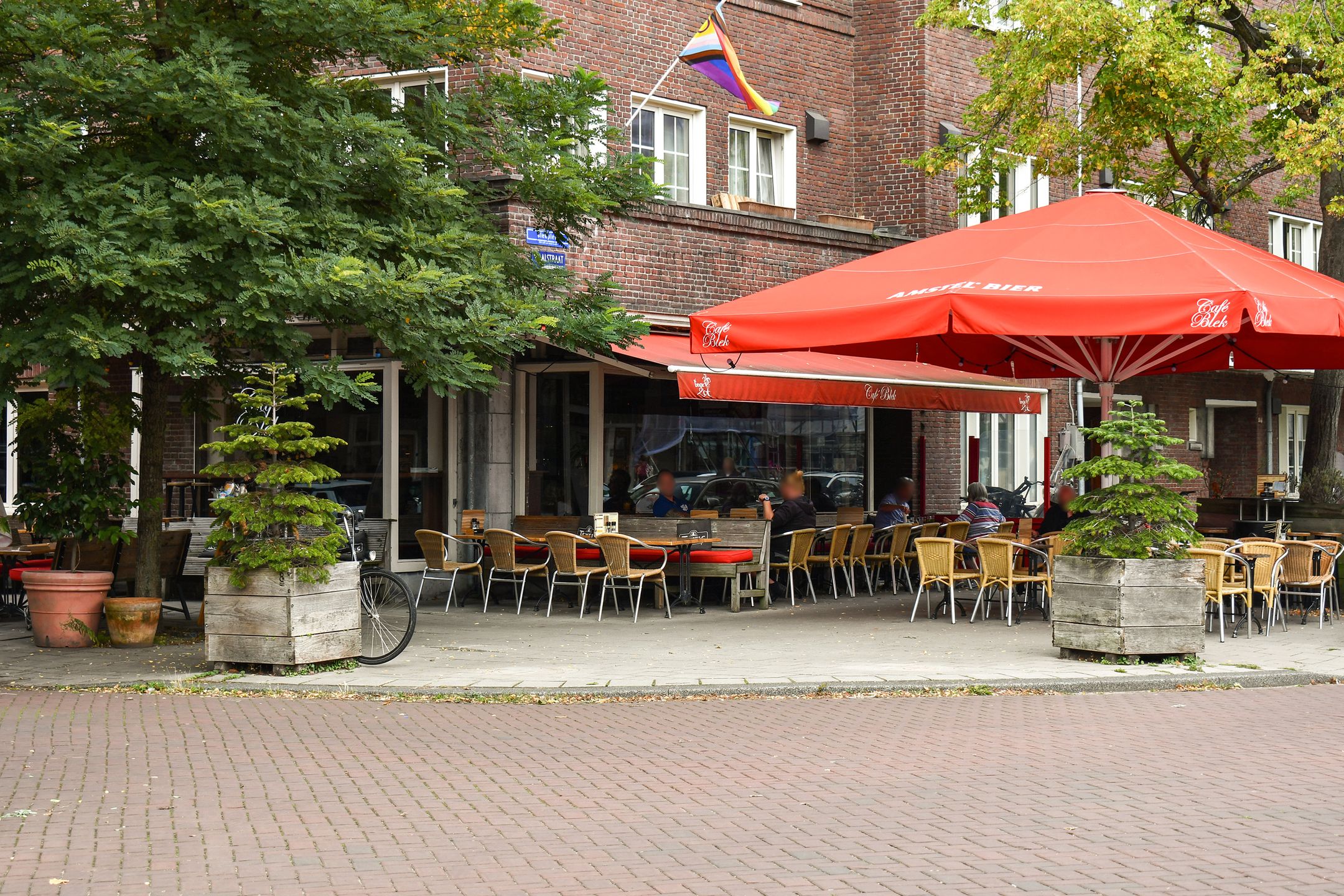 Photo 42 of Roerstraat 9-2