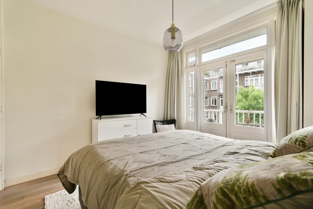Photo 22 of Roerstraat 9-2