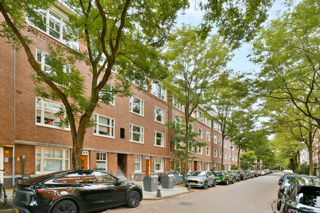 Photo 37 of Roerstraat 9-2