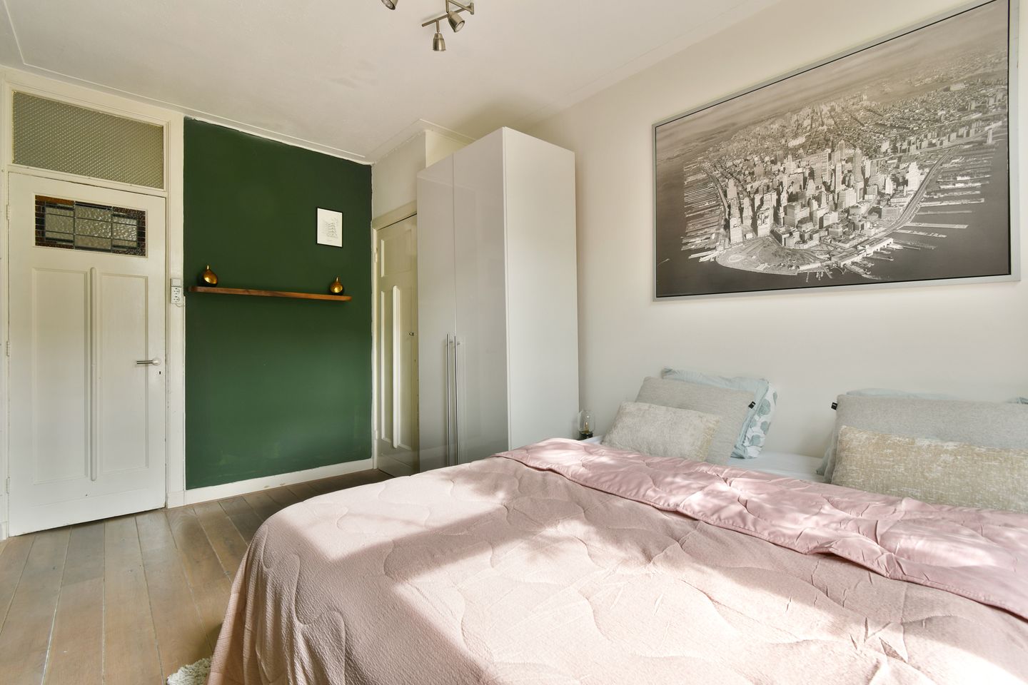 Photo 25 of Roerstraat 9-2