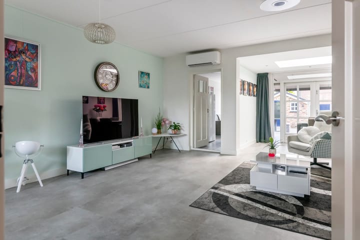 Tussenwoning te koop: Steenakker 157, Druten