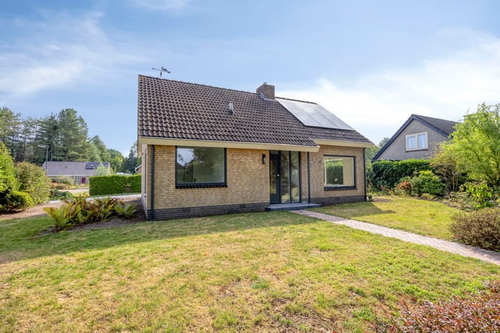 Vrijstaande woning te koop: Snellingerdijk 65, Oosterwolde (Fr)