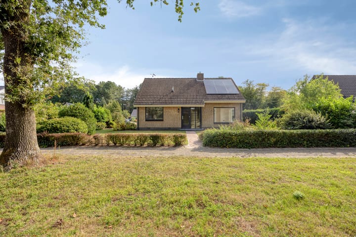 Vrijstaande woning te koop: Snellingerdijk 65, Oosterwolde (Fr)