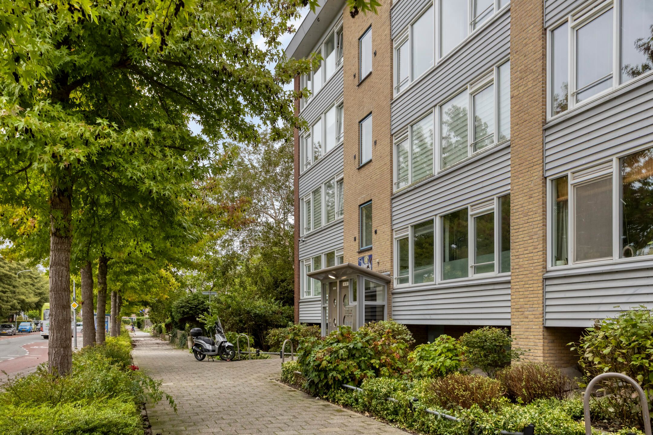 Foto 18 van Bachstraat 86