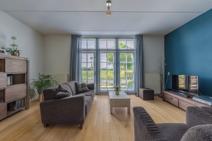 Tussenwoning te koop: Stratenmakersveste 68, Arnhem