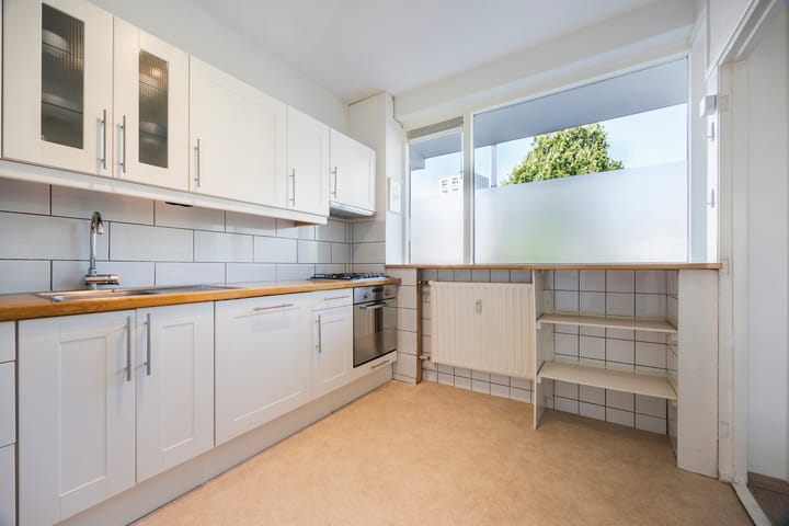 Appartement te koop: Buziaulaan 83, Rijswijk (Zh)