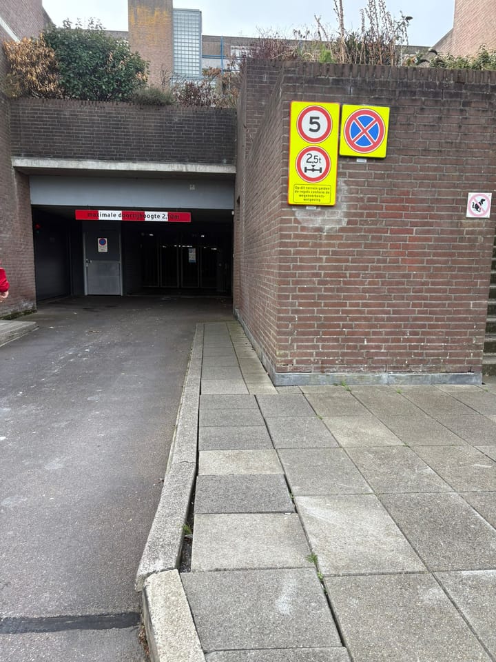 Foto 5 van Parkeerplaats Alkmaarsestr./Groningsestr.