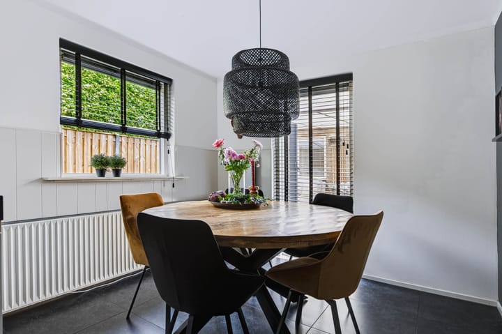 Vrijstaande woning te koop: Reeënlaan 46, Apeldoorn