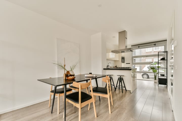 Tussenwoning te koop: Scharwoudestraat 51, Amersfoort