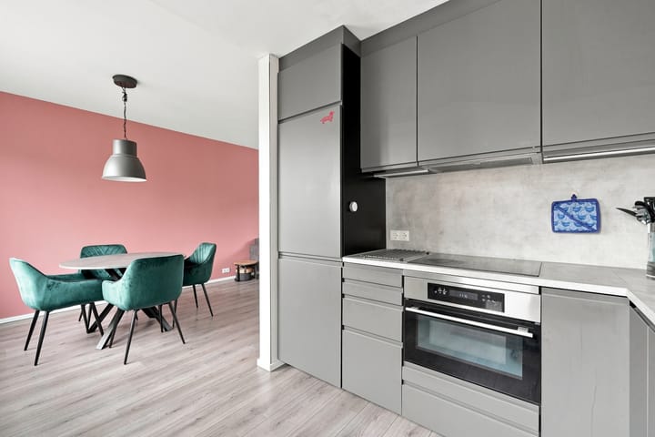 Tussenwoning te koop: Zeewijksingel 70, Oost-Souburg