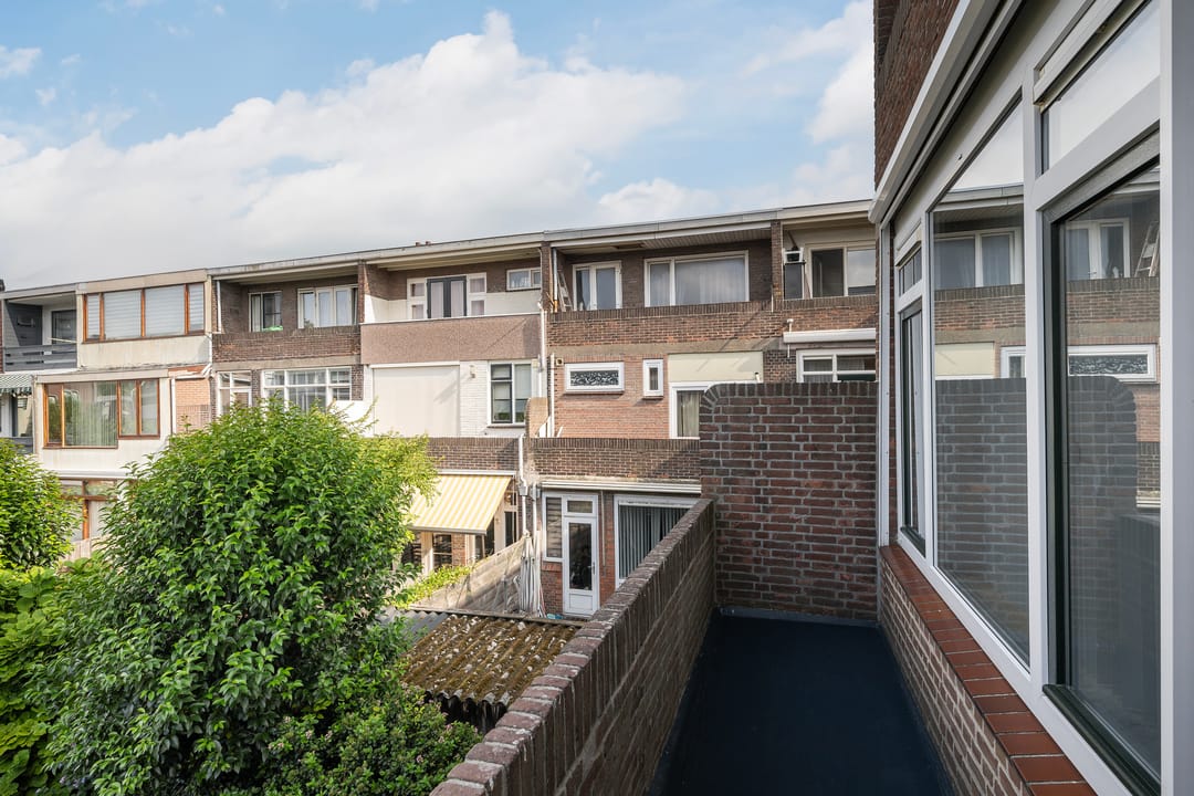 Photo 32 of Sweelinckstraat 138